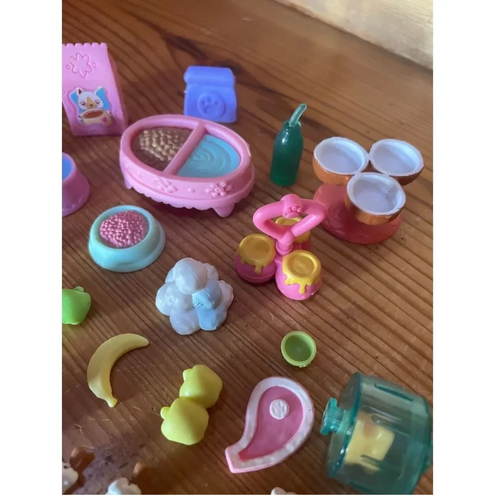 Vintage Littlest Pet Shop (LPS) Toy Accessories